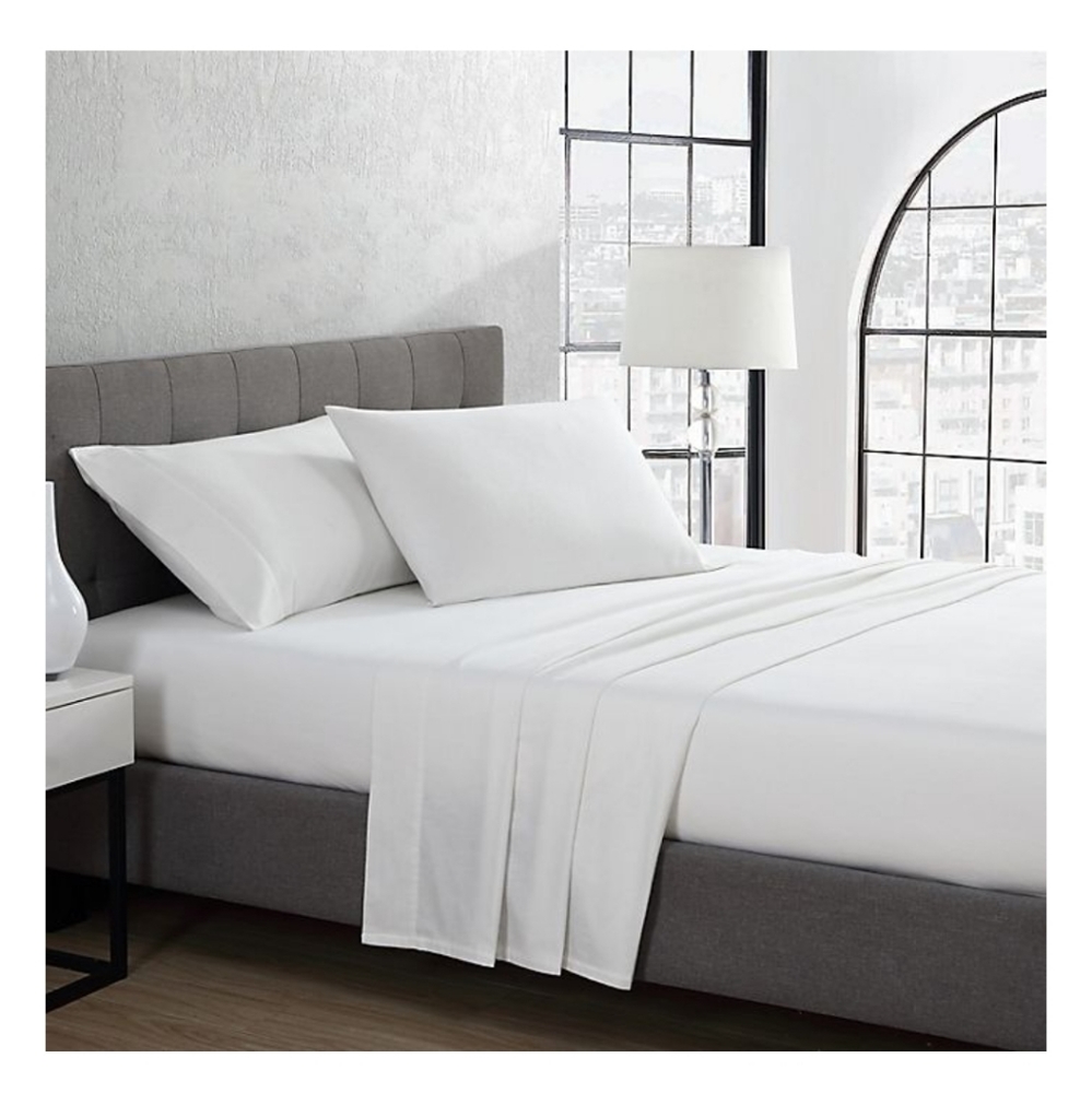 UGG Queen Flannel Sheet Set in Snow